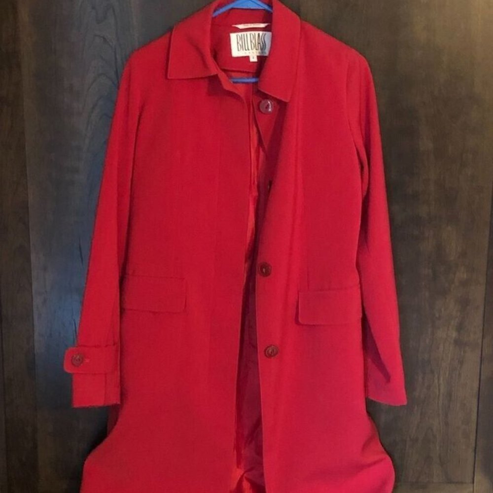 Beautiful Bill Blass Red Size 2 Women's Coat